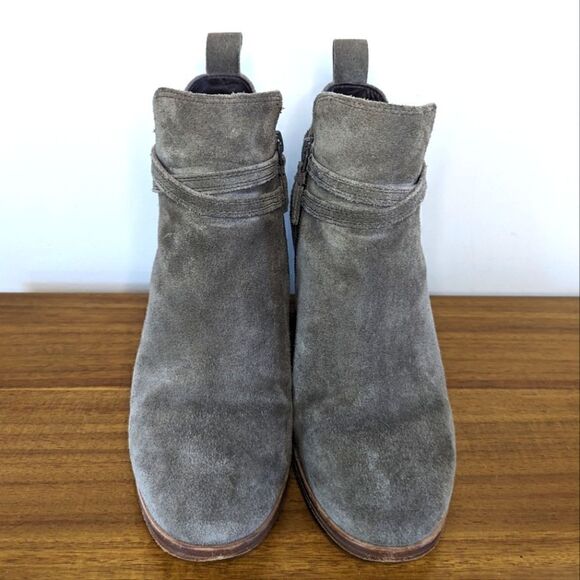 Cole Haan Taupe Brown Suede Bootie Neutral Classic Academia Minimalist 7½ - Picture 3 of 14